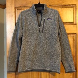 Patagonia mens medium pull up quarter zip